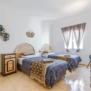 Pure&brave Muy Centrico 2 Minutos Playa Y Servicios Andando Apartment