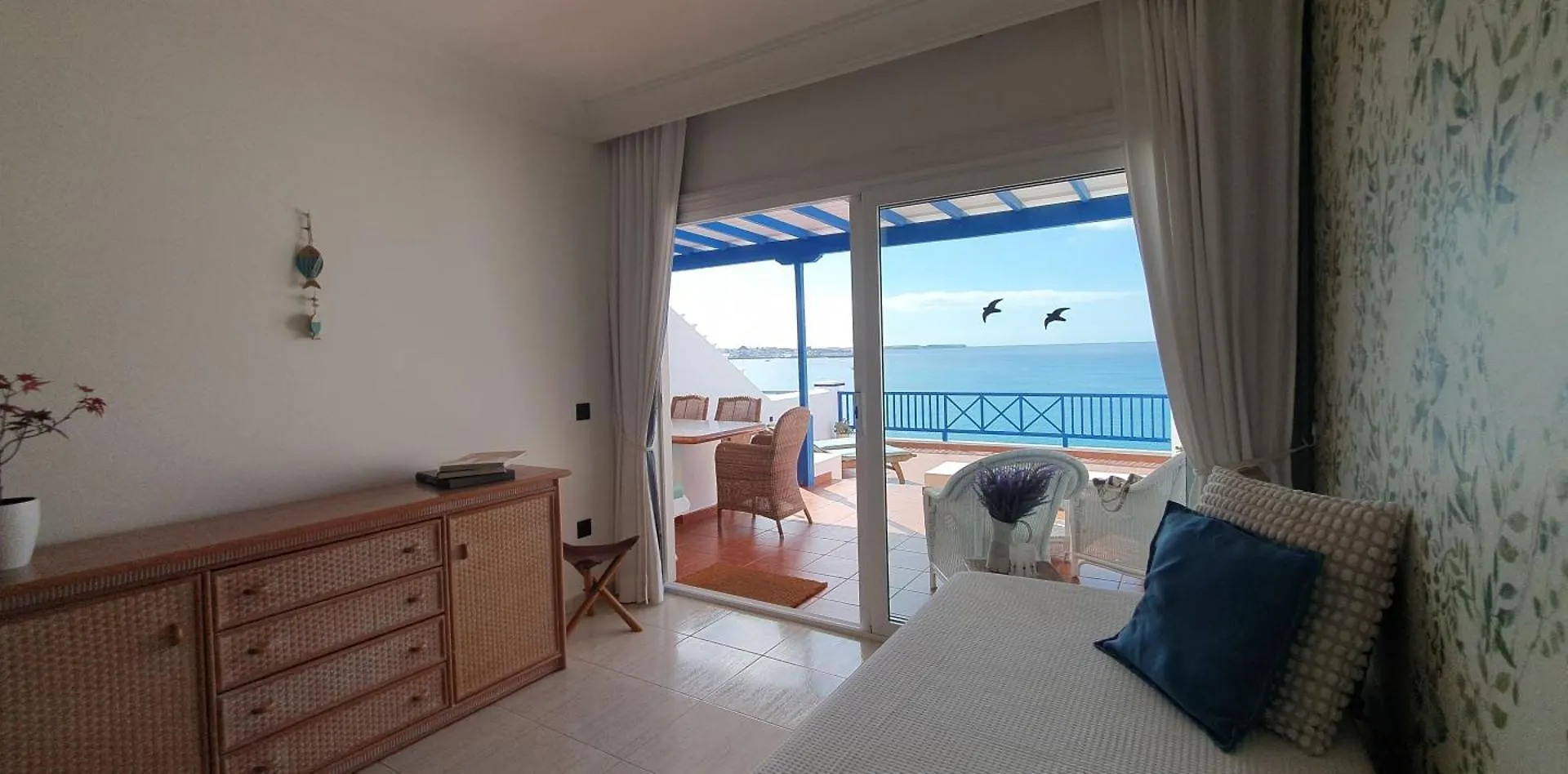 Erizo De Mar Apartment Playa Blanca  Spain