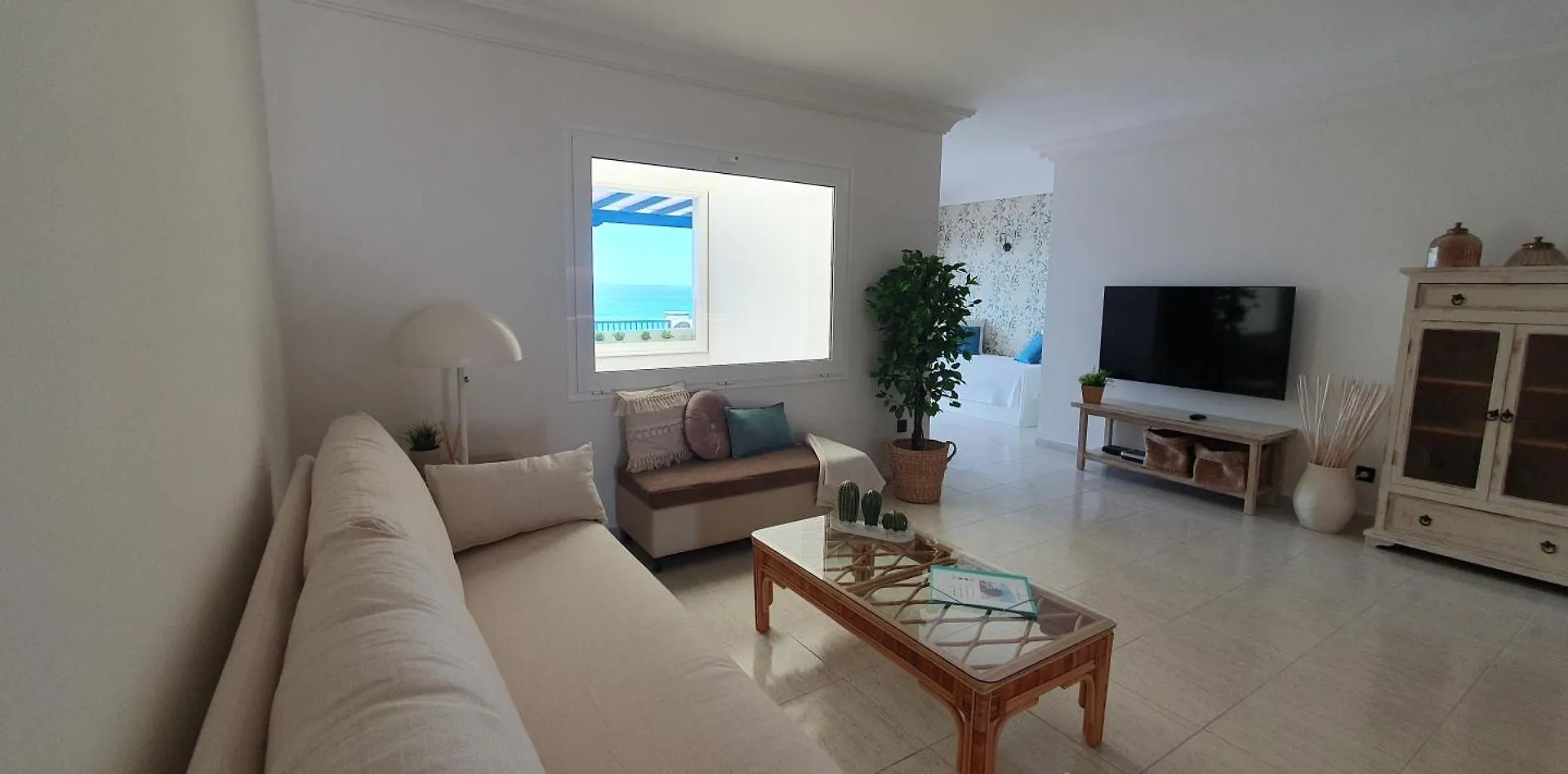 Erizo De Mar Apartment Playa Blanca  Spain